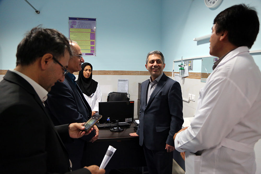 گزارش تصویری بازدید یک روزه دکتر جان بابایی معاون درمان وزارت بهداشت از مراکز بهداشتی و درمانی استان